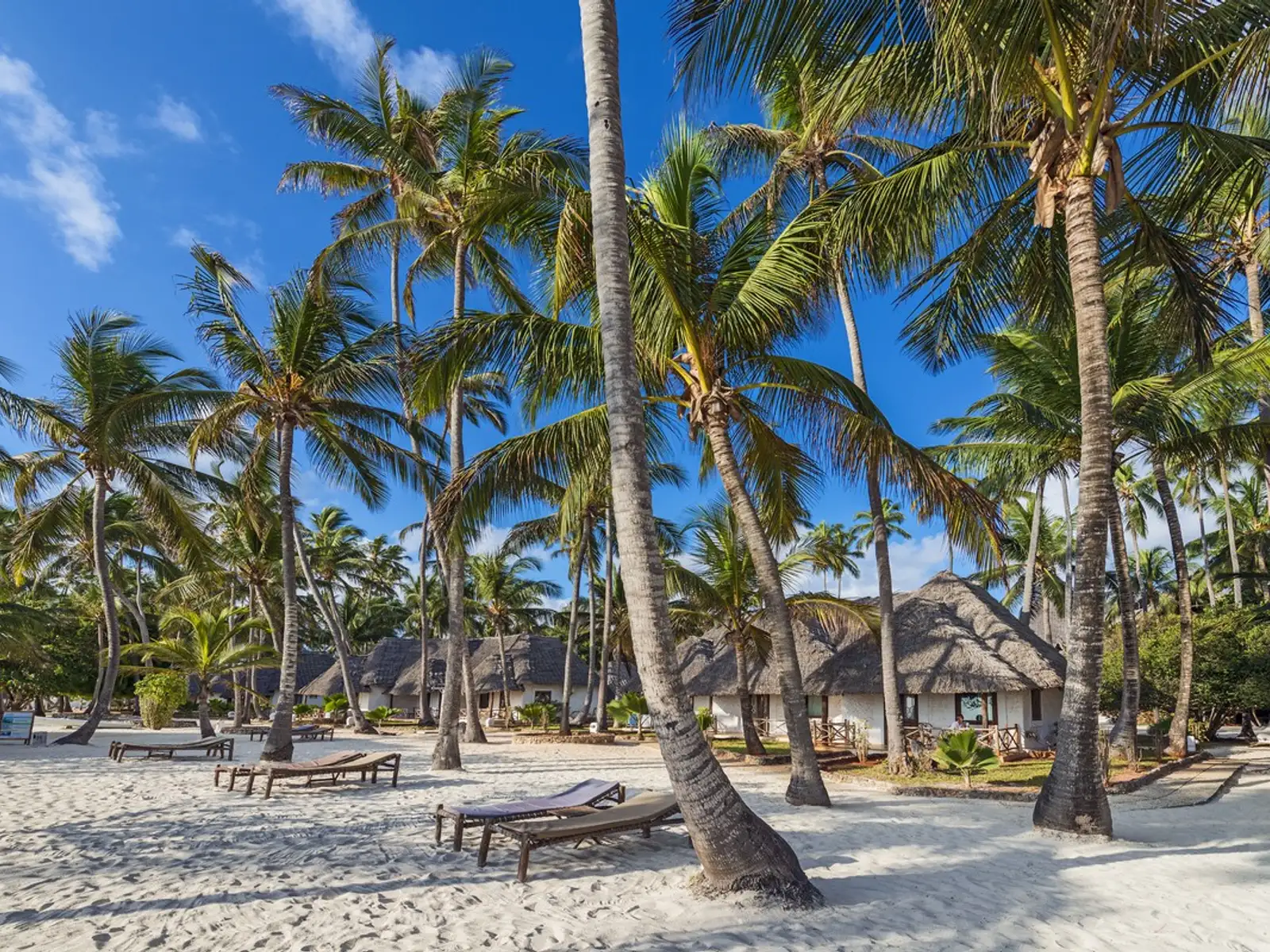 Beachbound - Zanzibar - Diamonds Mapenzi Beach Resort