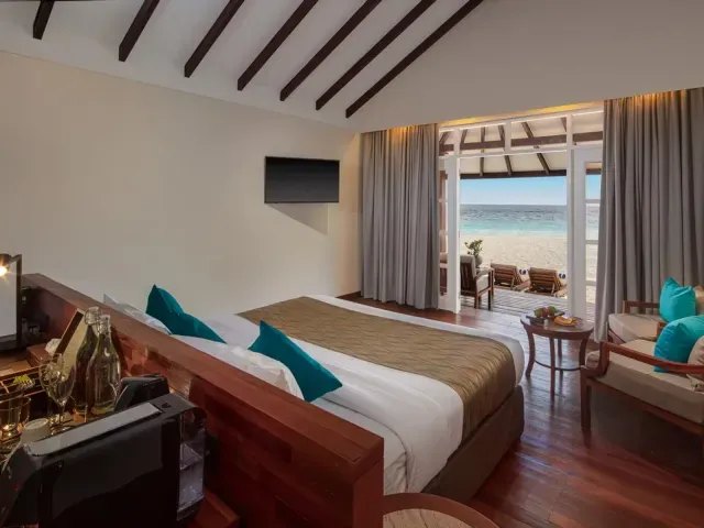 Adaaran Meedhupparu & Prestige Water Villas photo 7