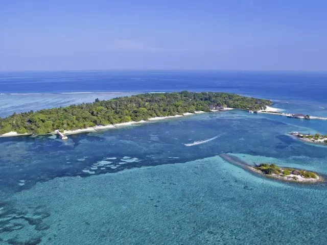 Adaaran Select Hudhuranfushi photo 3