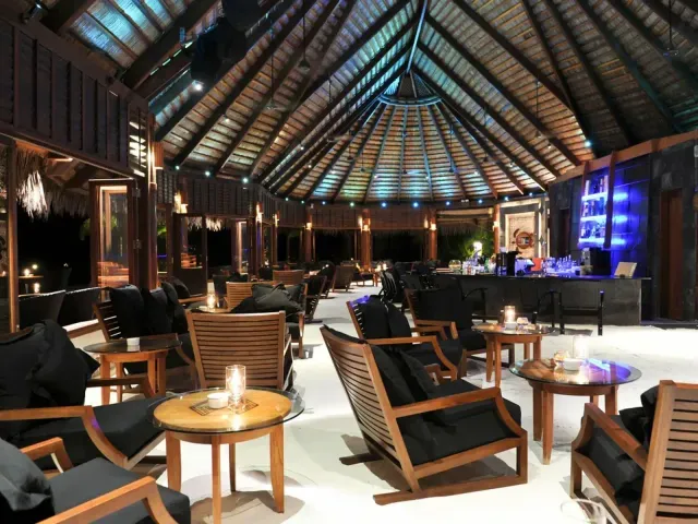 Komandoo Maldives Island Resort photo 10