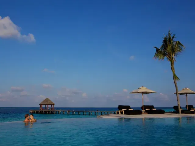 Komandoo Maldives Island Resort photo 4