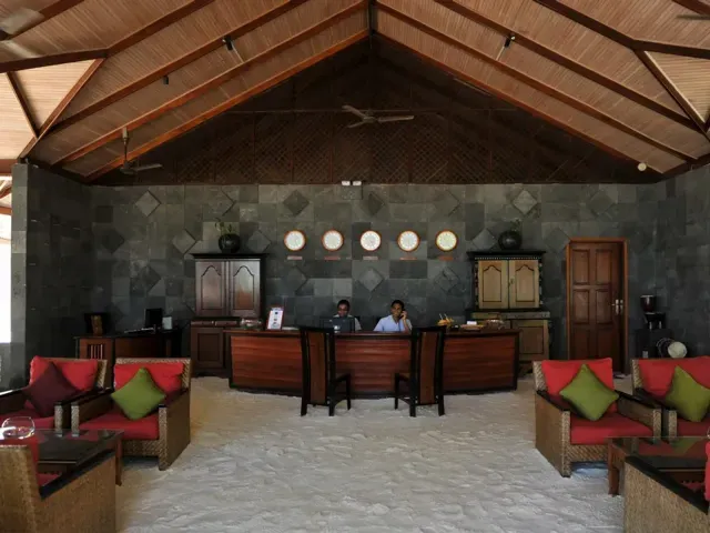 Komandoo Maldives Island Resort photo 8