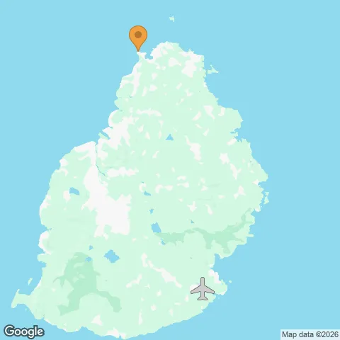 Map of Canonnier Beachcomber Golf Resort & Spa and the nearest airport