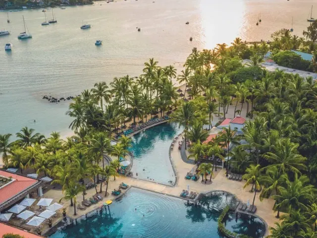 Mauricia Beachcomber Resort & Spa