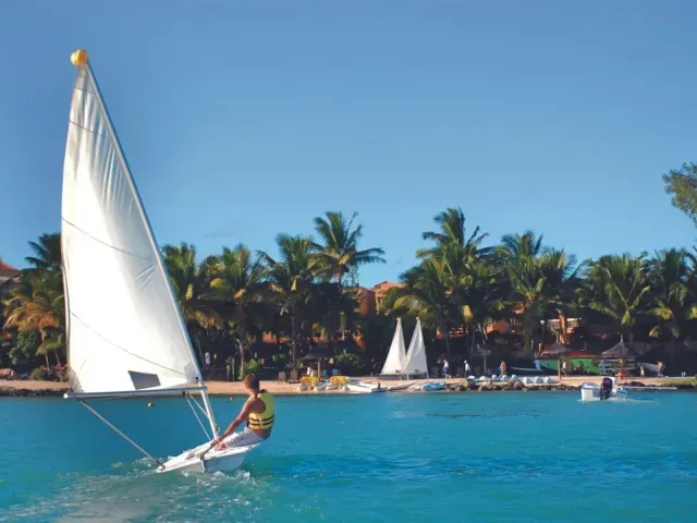 Mauricia Beachcomber Resort & Spa photo 4