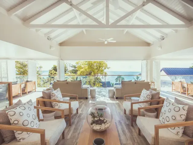 Carana Beach Hotel photo 2