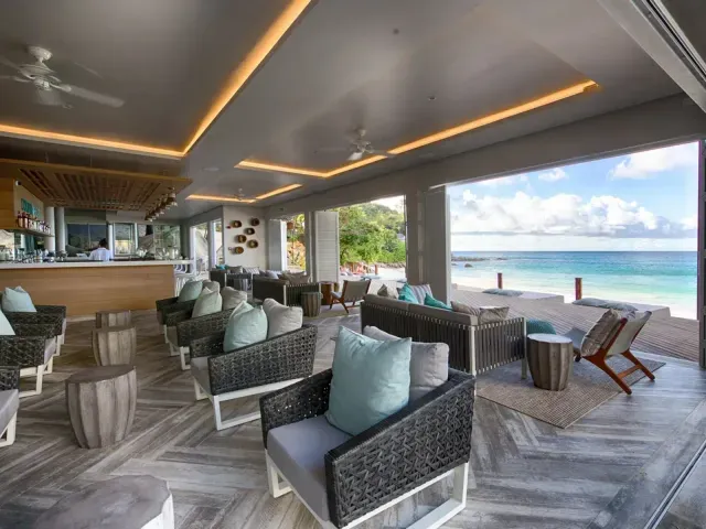 Carana Beach Hotel photo 7