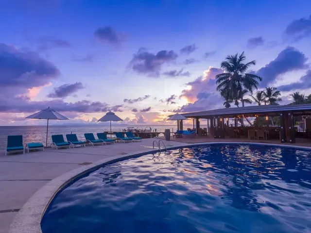 Coco de Mer Hotel & Black Parrot Suites photo 2
