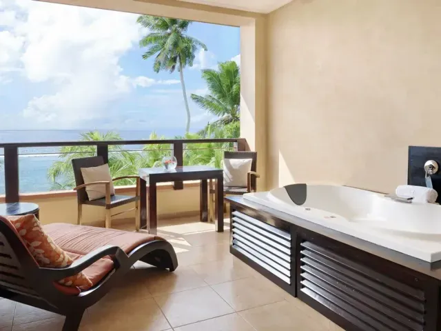 Doubletree by Hilton Seychelles - Allamanda Resort & Spa photo 2