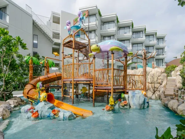 Phuket Emerald Beach Resort photo 4