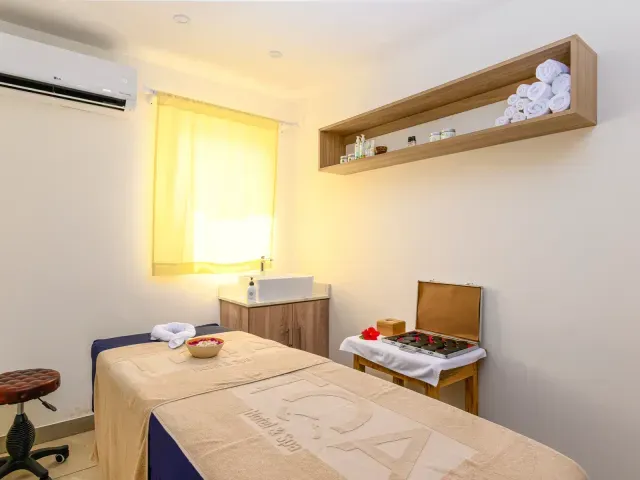 Toa Hotel & Spa photo 7